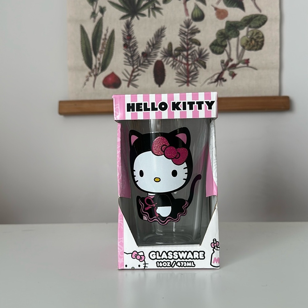 NWT Hello Kitty Cup